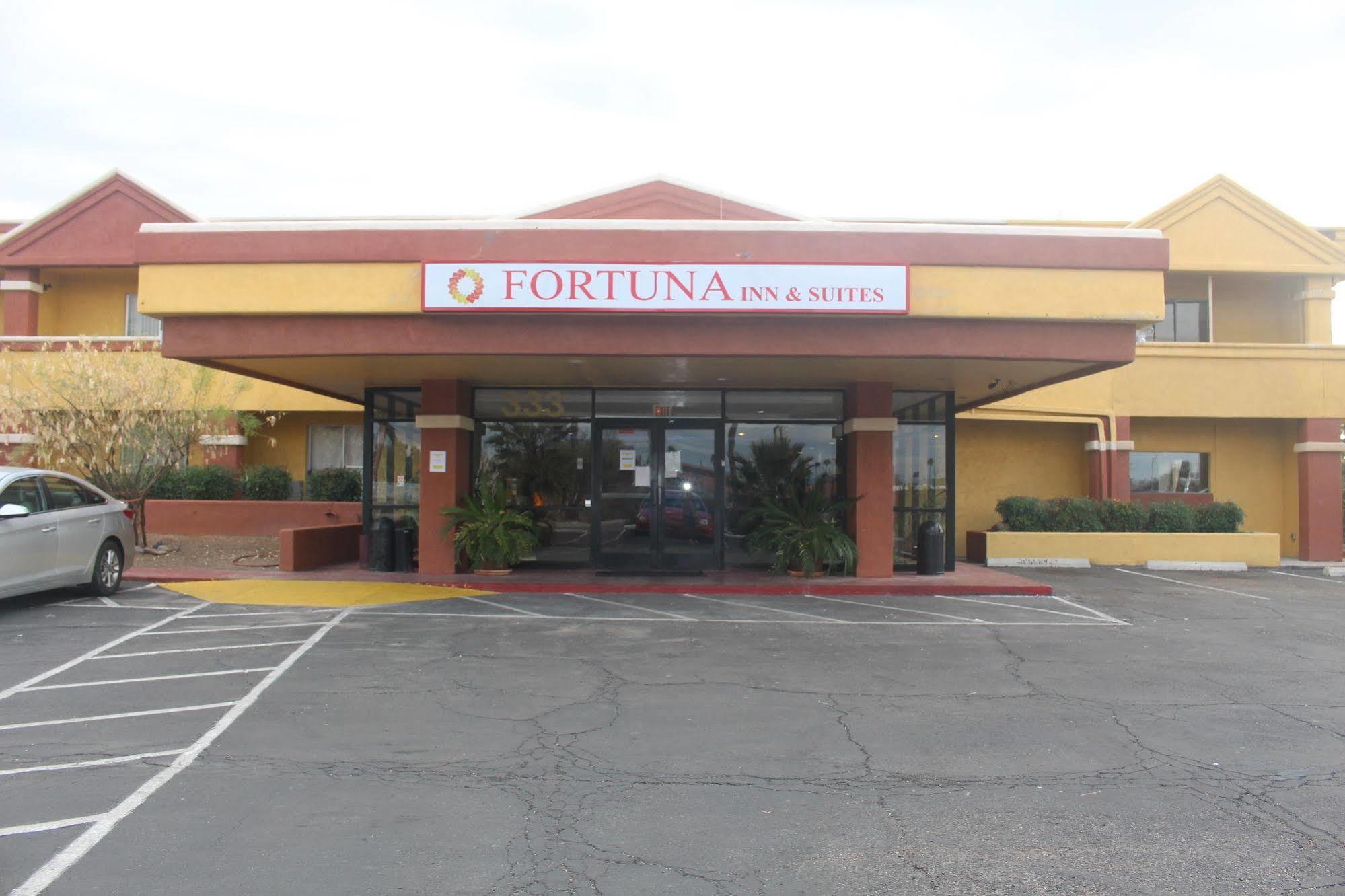 Fortuna Inn And Suites Tucson Exterior foto